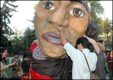 Los Mapuche presente al día Internacional de la Mujer.